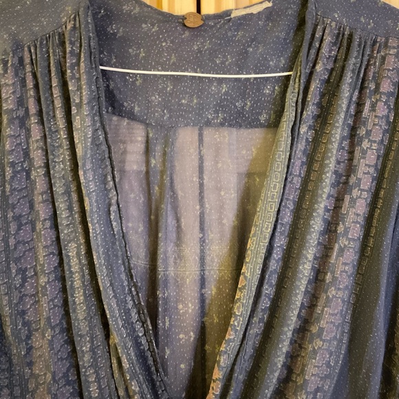 ❌ FINAL B4 RELIST ❌ Free People Long Sleeves Flowy Twist Blouse - Picture 4 of 5